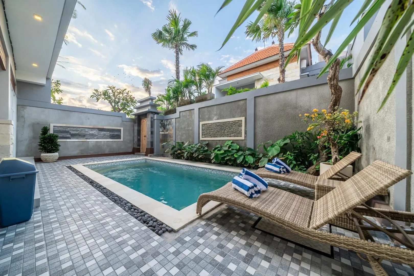 Q La Villas Seminyak 0*,