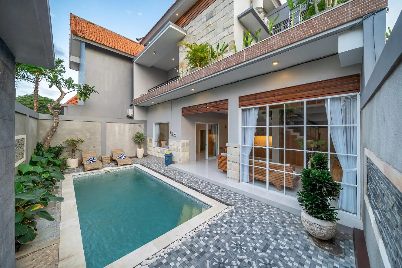 Q La Villas Seminyak 0*,